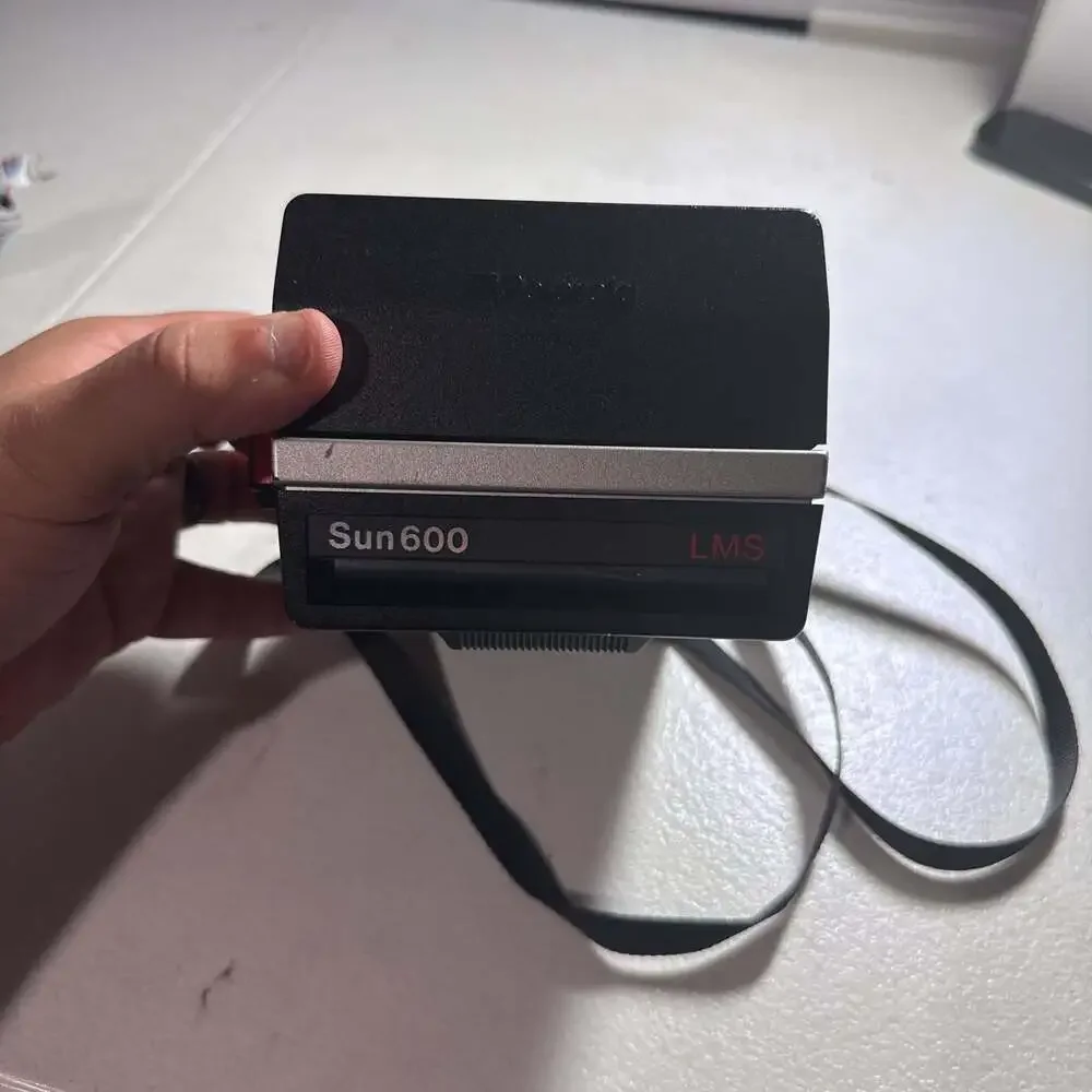 Vintage Polaroid Sun 600 LMS Instant Camera with Strap